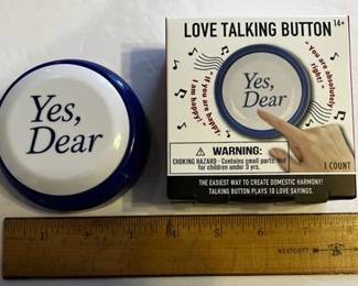 Yes Dear Love Talking Button-Festive Voices 10 Saying Sound Desk Novelty
