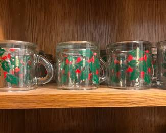 Set of 15 Holly Glass Mugs