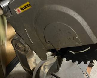 vintage Makita 10-inch miter saw