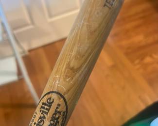 Louisville Slugger bat