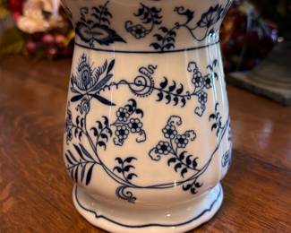 blue danube lidded ginger jar