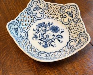 Blue Danube Reticulated Serving Bowl
