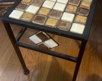 accent table