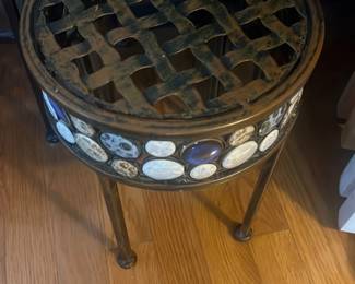 Deco 79 round accent tables