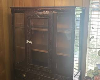 Antique RJ Horner Style Carved Mahogany Display Cabinet