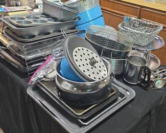 Assorted Kitchenware Collection with Proctor Silex Appliances