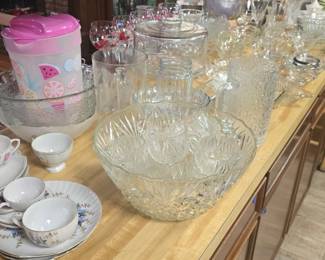 Anchor Hocking Arlington Punch Bowl Set with Cups
