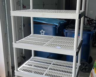 Storage shelf