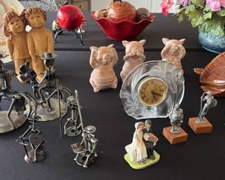 Three little pigs, small figurines