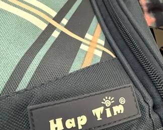 Hap Tim Plaid Picnic Backpack Set