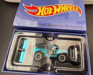 Hot Wheels RLC '21 Ford Bronco Wildtrak