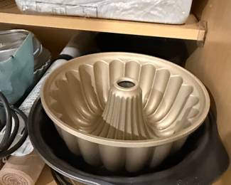 Assorted Cookware and Bakeware Collection