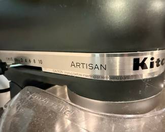 KitchenAid Artisan Series 5 Quart Tilt-Head Stand Mixer - Pebbled Palm