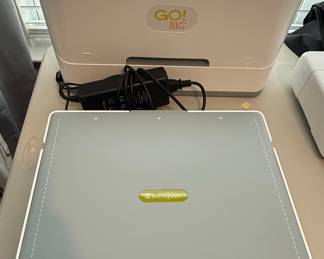 AccuQuilt GO! Big Electric Fabric Cutter Starter Set (55500) with Die Catcher