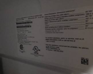 Frigidaire FFTR2045VS Top Freezer Refrigerator