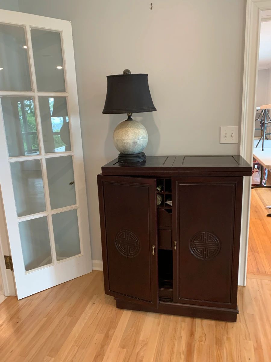 #1	heavy wood 2 door flip top bar with shelves and design on both sides 36-72x18x42	 $275.00 