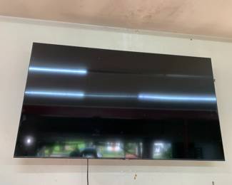 #219	65 inch samsung tv with remote and wall hanger you move	 $125.00 
