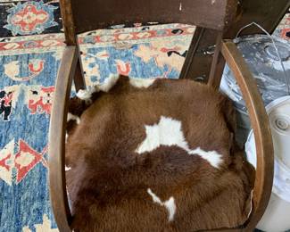 #206	as is chair needs a new cushion wood with wood base seat 	 $20.00 