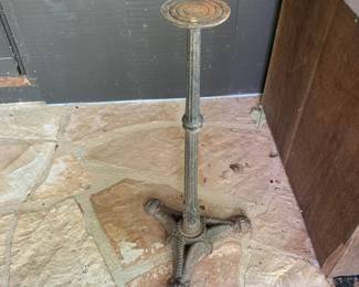 #181	iron stand 23 tall	 $30.00 