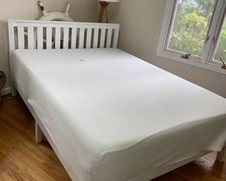 #6	White Wood Queen Size platform Bed  w/mattress	 $100.00 