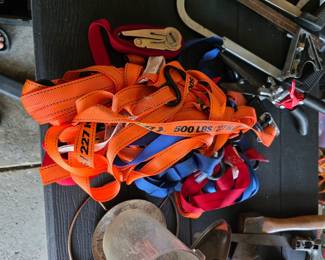 Moving straps