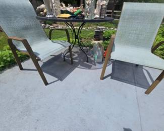 Metal table, 2 sling chairs