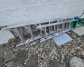 Aluminum ladders