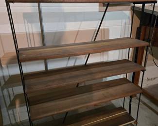 Shelving unit