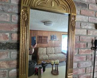 Gold mirror