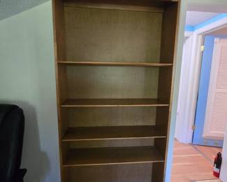 Wood bookcase