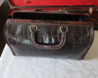 Medium size doctors bag