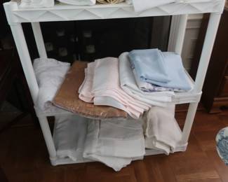 table linens and napkins