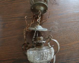 incomplete vintage chandalier