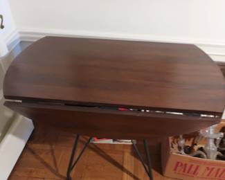 drop leaf table
