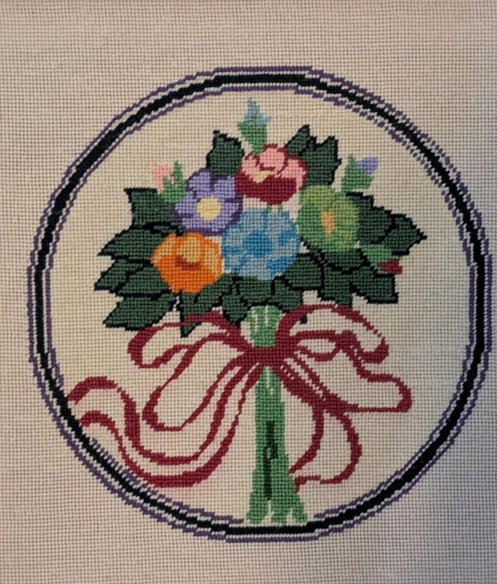 VINTAGE NEEDLE POINT FRAMED
