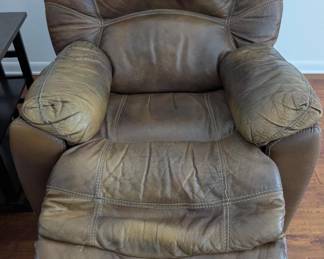 RECLINER