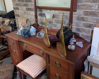 ANTIQUE DRESSER
