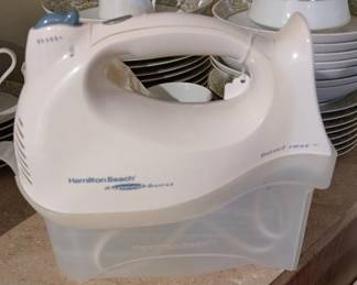 HAMILTON BEACH BLENDER