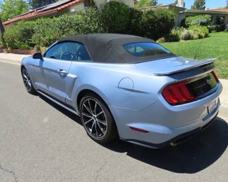 2022 Convertible Ford Mustang. Ecoboost Coastal Cruiser. 22,550 miles, 10 speed auto transmission,Heated/Cooling power seats. Rearview camera, push button start, perimeter alarm. Beautiful Brittany Blue.