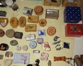 Collection of trinket boxes from around the world.