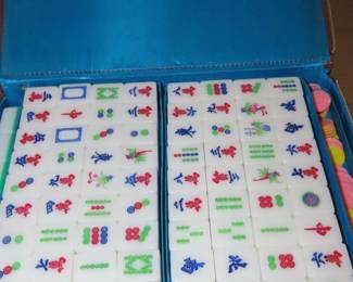 Mah Jong set.
