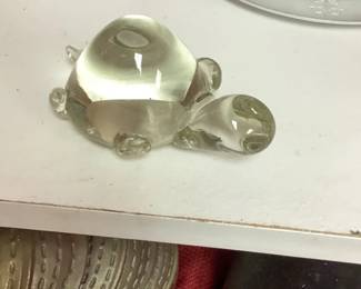 Clear Glass Turtle Paperweight