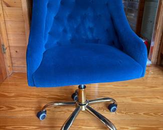 Velvet chair 