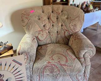 Fantastic oversized chair very comfortable