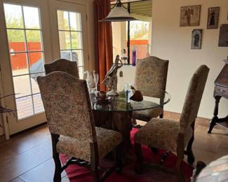Fabulous, wood hand carved three horse head cult, following glass top table with four chairs