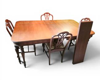 Antique Dovetail Joint Dining Table w 2 Chairs  2 Leaves