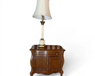 MidCentury Thomasville End Table w Frederick Cooper Lamp