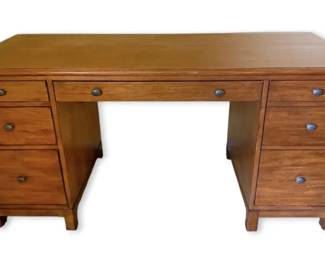 Ethan Allen Desk W Dovetail Joints And Office Chair