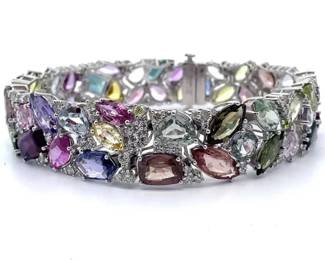 Oscar Friedman 62.20 Carat Natural Sapphire & Natural Diamond Bracelet in Platinum