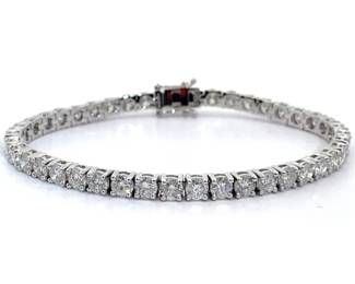 10.75 Carat Natural Diamond Tennis Bracelet in Platinum